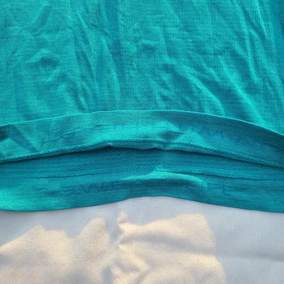 Lululemon Run: Swiftly Tech Short Sleeve - Surge Teal - Size 2 - Picture 5 of 15